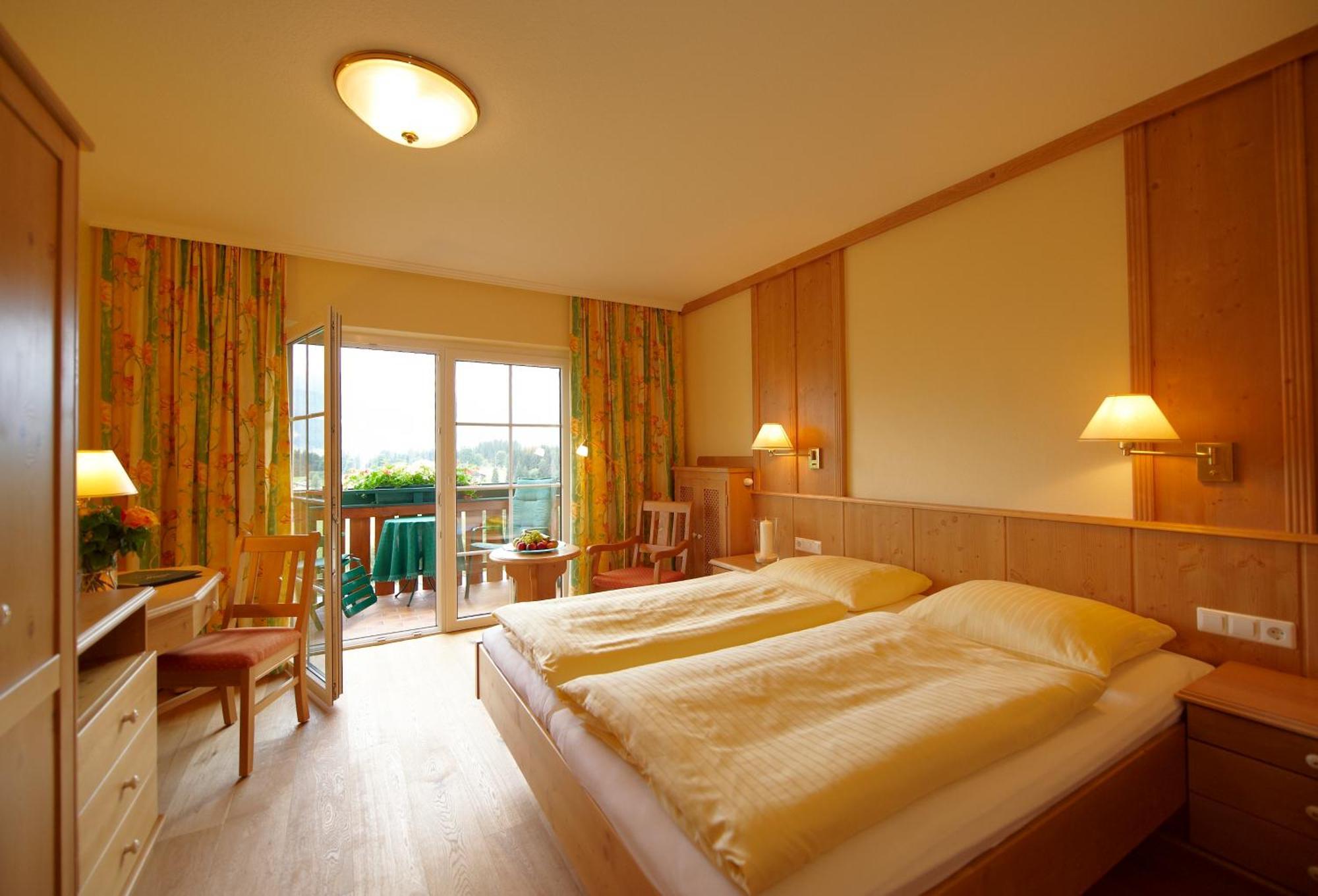 Hotel Martin Ramsau am Dachstein Exterior photo