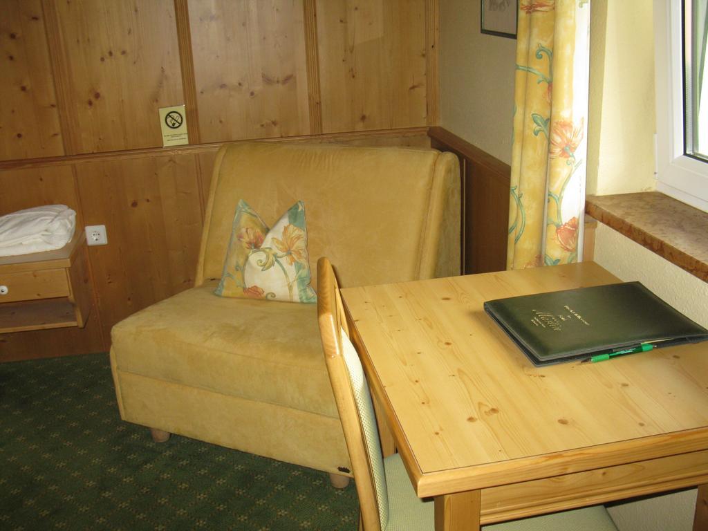 Hotel Martin Ramsau am Dachstein Room photo